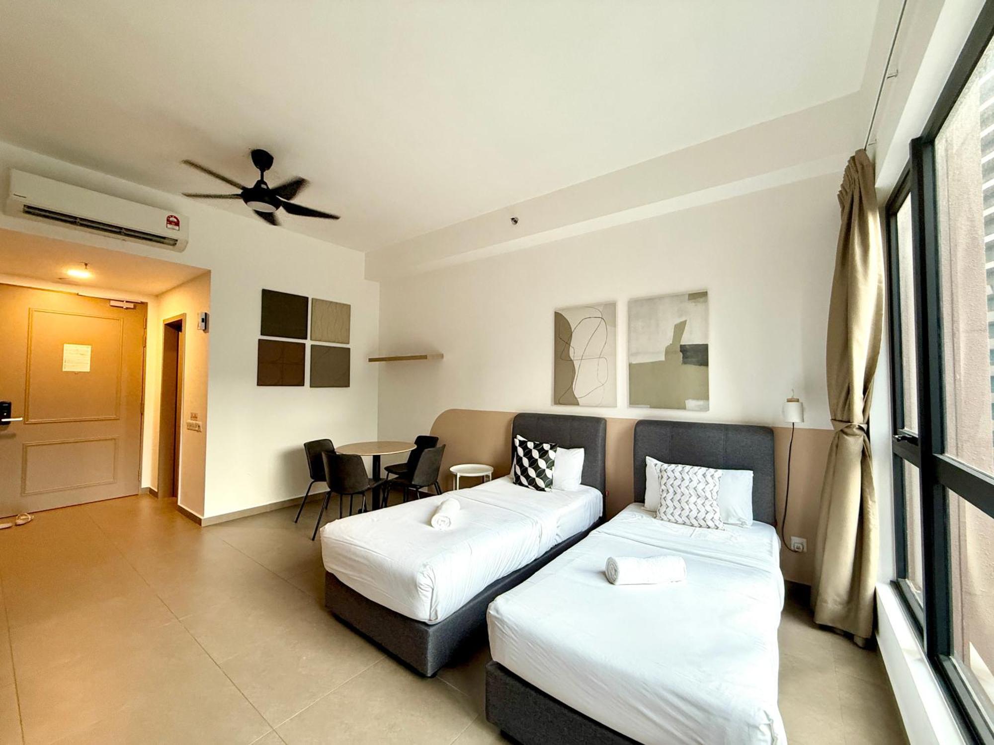 Mossaz Mana-Mana Suites Kuala Lumpur Petaling Jaya Eksteriør bilde